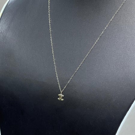 بكج عقد ذهب مميز عيار 18