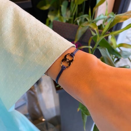 اسوارة توري بورش كحلي