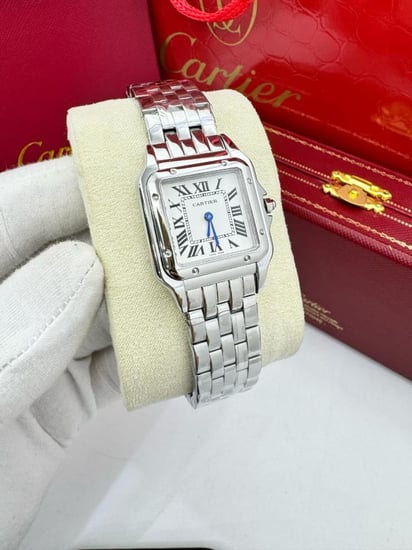 ساعة نسائية - كارتير
