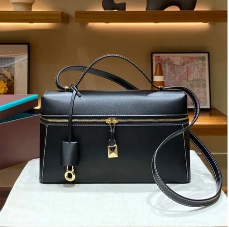 لورو باق | أسود