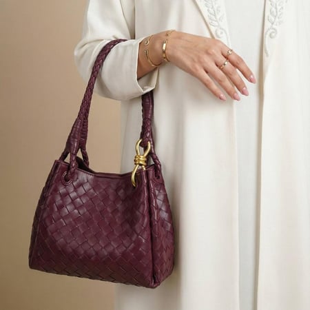 بوتيغا براشوت | عنابي