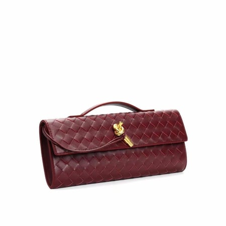 لونق كلاتش انديامو | عنابي