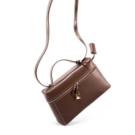 لورو باق | بني