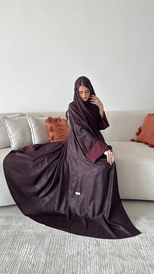 عباية جاكار هندي بقصة نصف كلوش