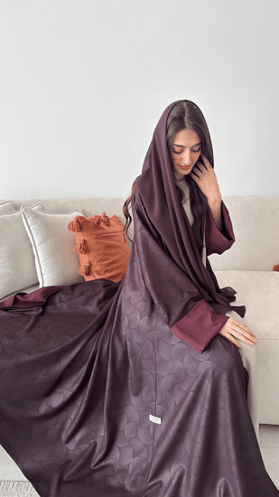 عباية جاكار هندي بقصة نصف كلوش