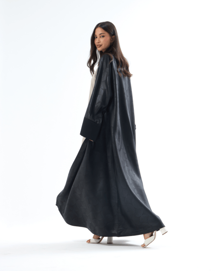 عباية جاكار هندي أسود بقصة نصف كلوش