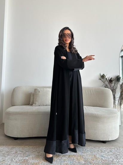 عباية كريب ملكي و جاكار بقصة نصف كلوش