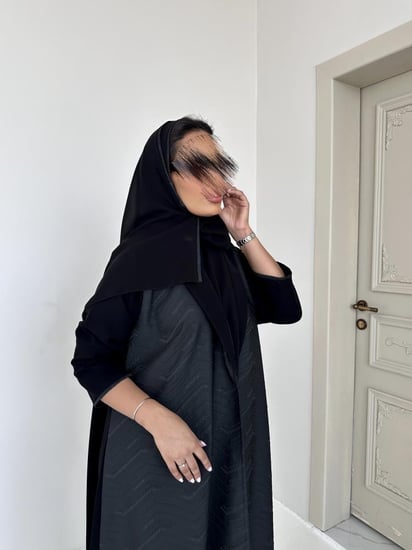 عباية كريب مع جاكار هندي بقصة نصف كلوش