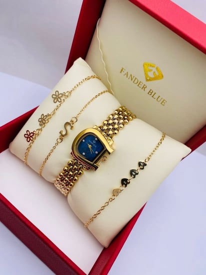 طقم ساعة نسائي وسوارة ماركة فندربلو 2026