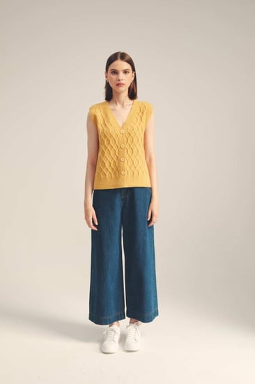 كارديغان بلا أكمام بأزرار