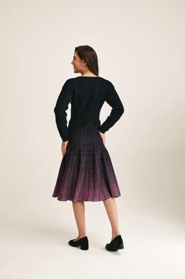 فستان محبوك بلون متدرج