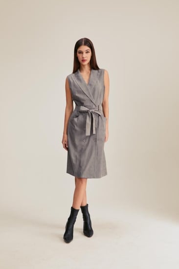 فستان جاكيت بأزرار مزدوجة