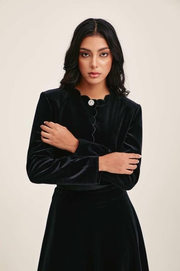 جاكيت مخمل غير متماثل