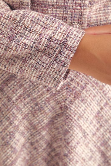 جاكيت تويد مزين بجيوب