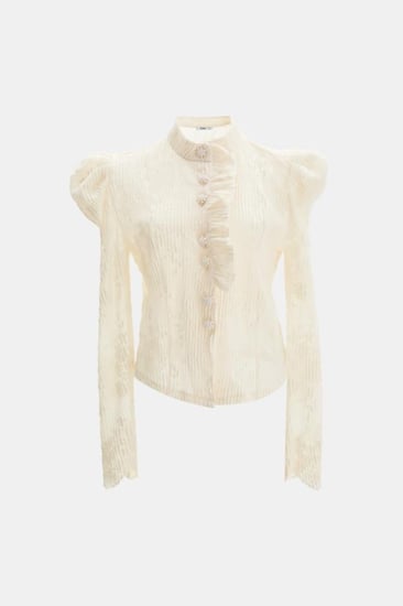 بلوزة دانتيل