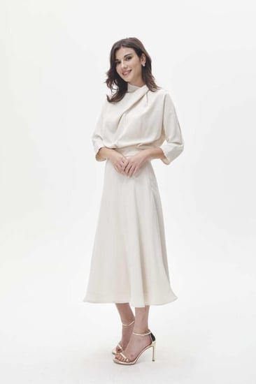 تنورة بقصة كلوش