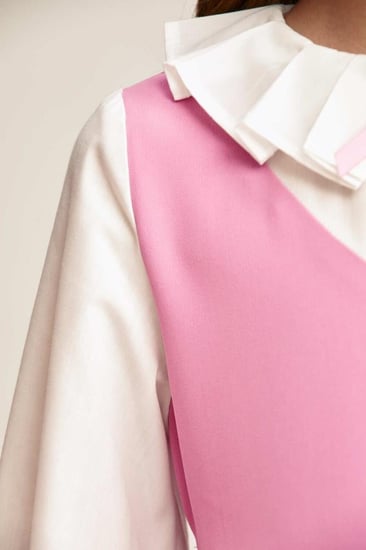 مريول مدرسي وردي