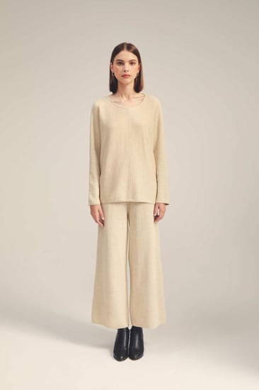 بلوزة محبوكة بلمعة