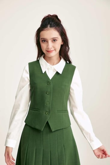 جاكيت مدرسة متوسط بلا أكمام