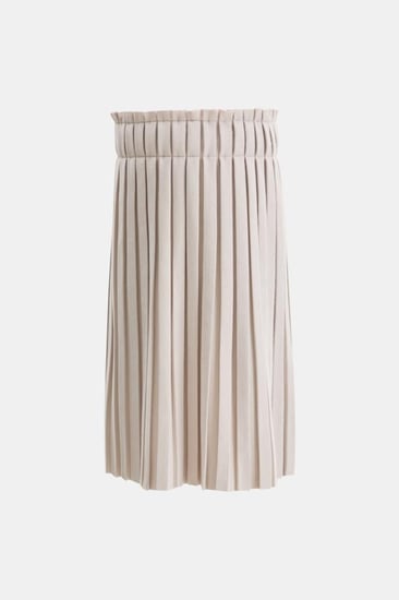 تنورة مخمل واسعة بكسرات