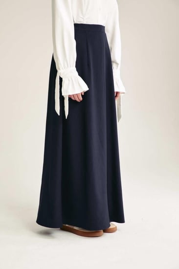 تنوره كحلي ثانوي