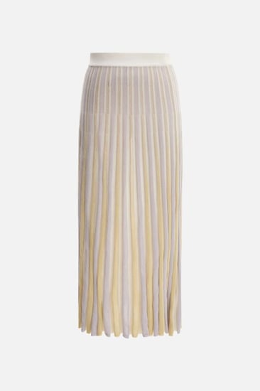 تنورة مقلمة بلمعة