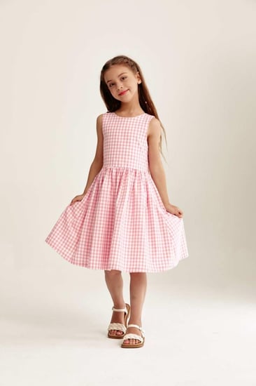 فستان كاروهات بلا أكمام