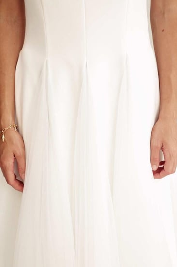 فستان تول بحمالات