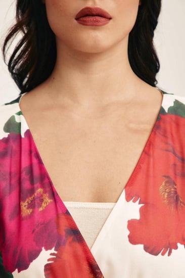 فستان بليسيه بطبعات موردة