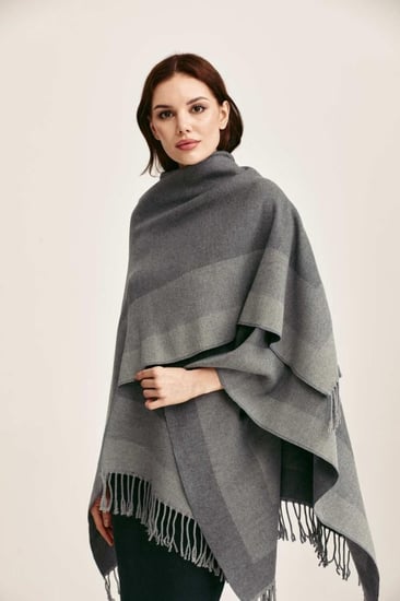 وشاح بونشو بشراشيب