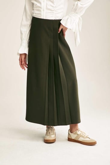 تنورة متوسط زيتي