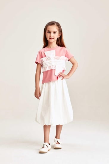 بلوزة بتفاصيل كشكش