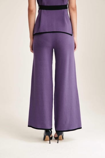 بنطلون واسع بخصر مطاطي