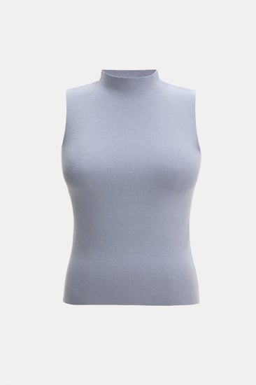 بلوزة محبوكة بلا أكمام