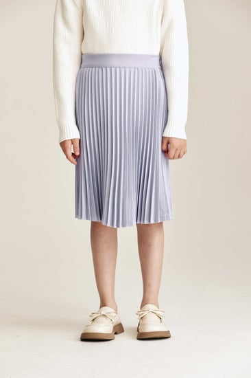 تنورة ميدي بليسيه