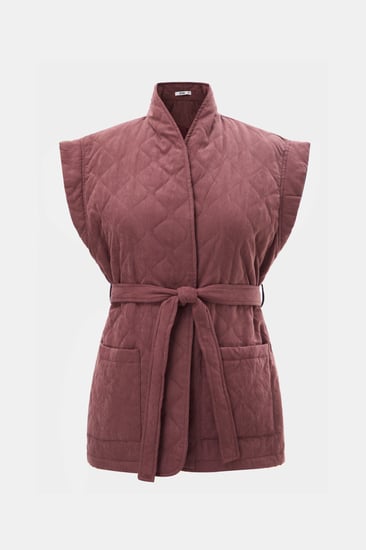 جاكيت مبطن بأكمام قصيرة