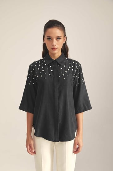 قميص مزين بالكريستال