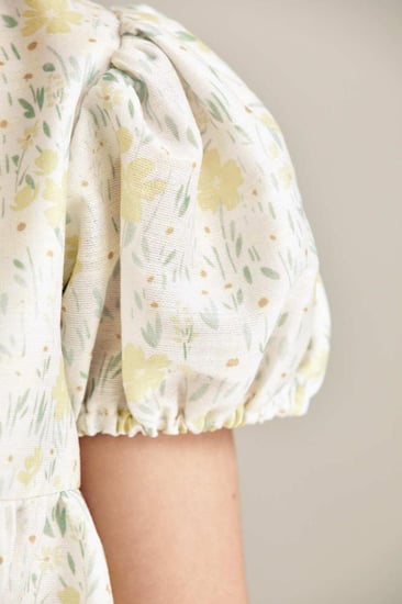 فستان مورد بتصميم طبقات