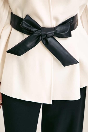 جاكيت كيب برباط جلد