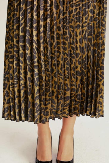 تنورة بطبعة جلد النمر