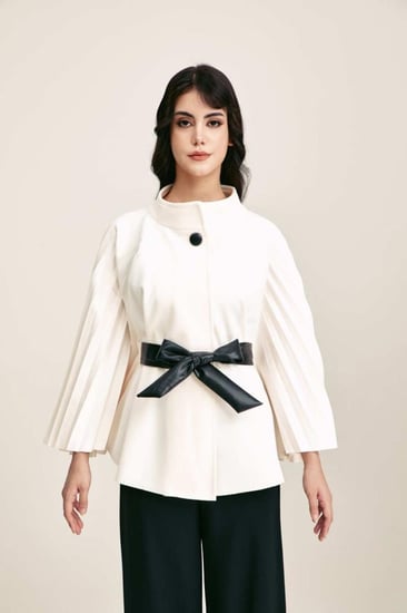 جاكيت كيب برباط جلد