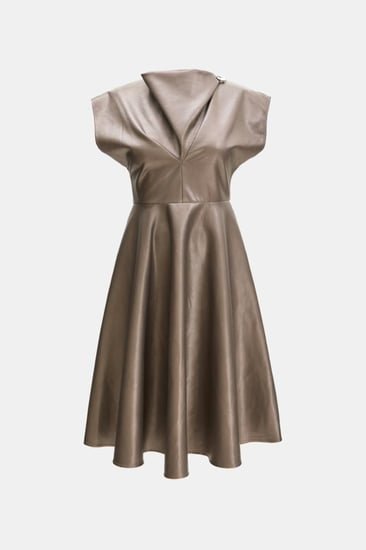 فستان جلد بأكمام قصيرة