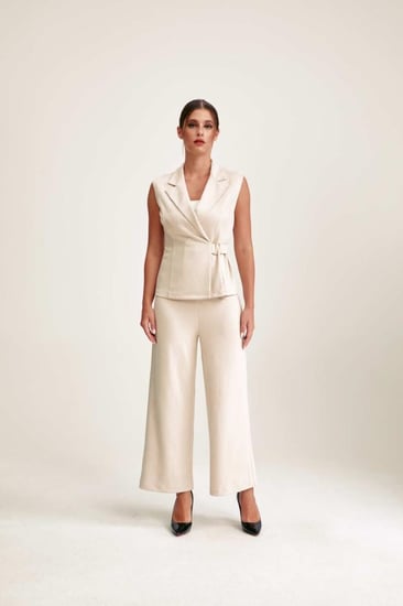 جاكيت شامواة بلا أكمام