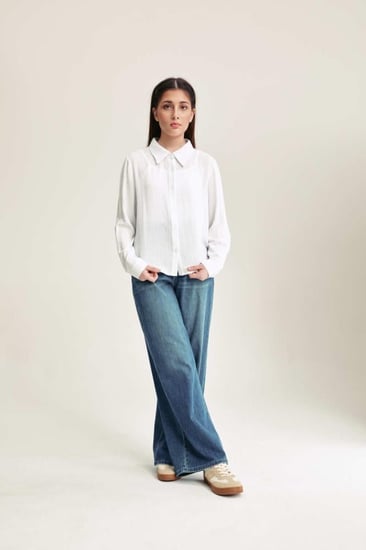 قميص مدرسة للبنات