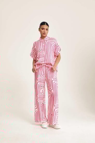 بنطلون مطبع بخصر برباط