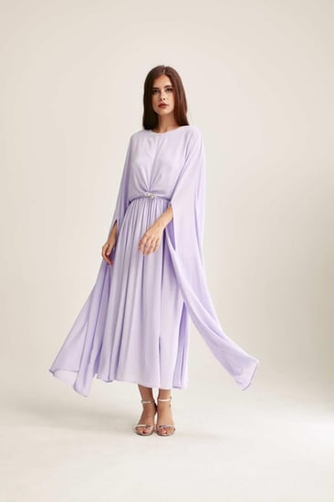 فستان أرجواني فاتح