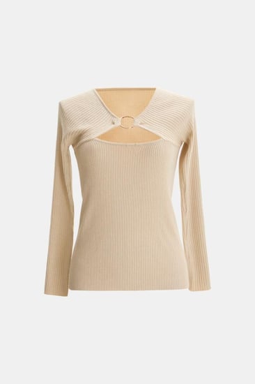 بلوزة لامعة مزينة بفتحة