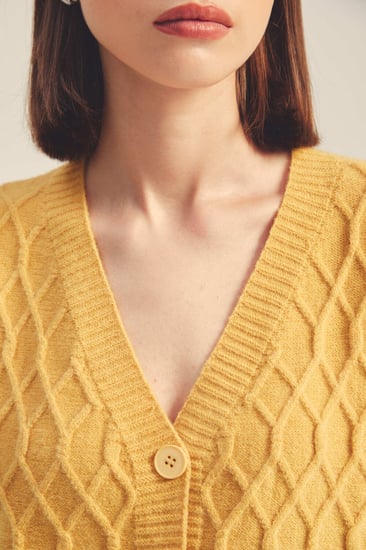 كارديغان بلا أكمام بأزرار