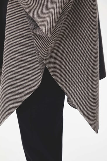 كارديغان بونشو بنقوش مقلمة