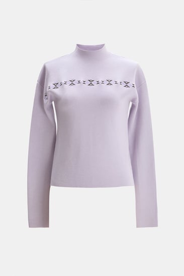 بلوزة محبوكة بنقوش هندسية